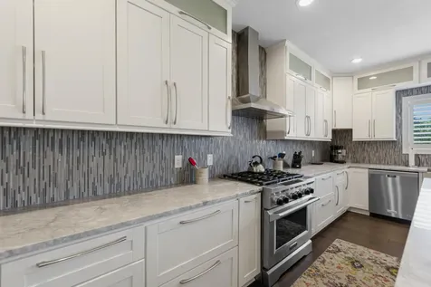 827 Vardon Court Faribault MN 55021