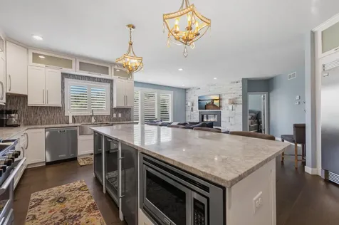 827 Vardon Court Faribault MN 55021