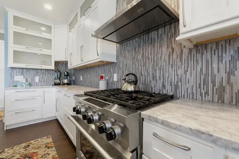 827 Vardon Court Faribault MN 55021