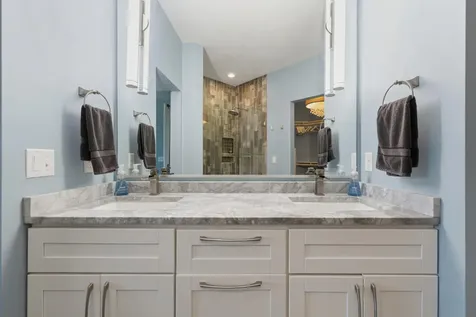 827 Vardon Court Faribault MN 55021