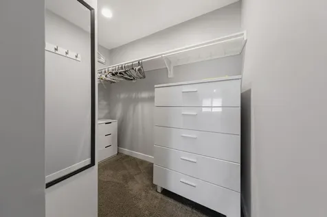 827 Vardon Court Faribault MN 55021