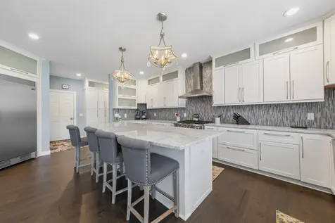 827 Vardon Court Faribault MN 55021