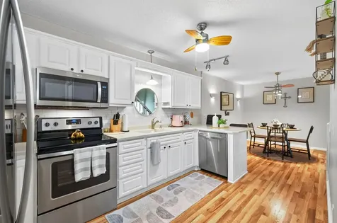 7018 49th Street N Oakdale MN 55128