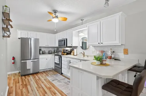 7018 49th Street N Oakdale MN 55128