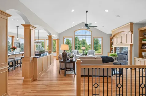 19295 Oak Grove Avenue Prior Lake MN 55372