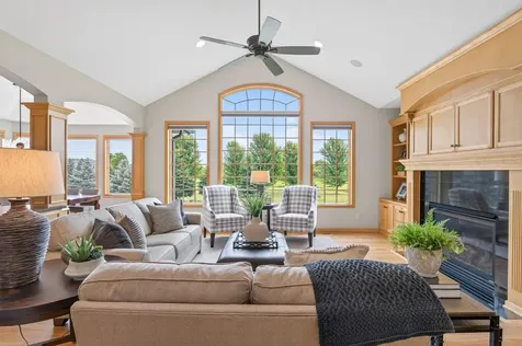 19295 Oak Grove Avenue Prior Lake MN 55372