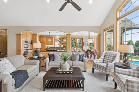 19295 Oak Grove Avenue Prior Lake MN 55372