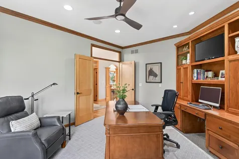19295 Oak Grove Avenue Prior Lake MN 55372