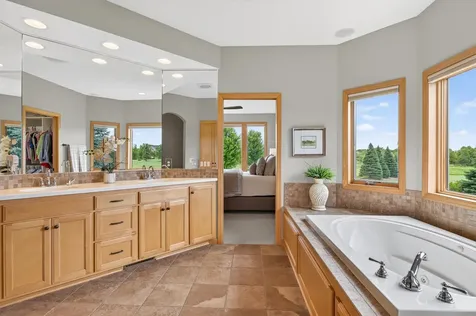 19295 Oak Grove Avenue Prior Lake MN 55372