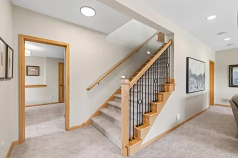 19295 Oak Grove Avenue Prior Lake MN 55372