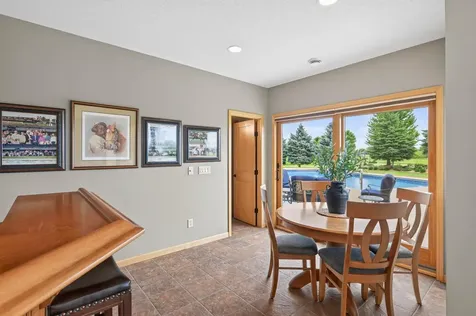 19295 Oak Grove Avenue Prior Lake MN 55372