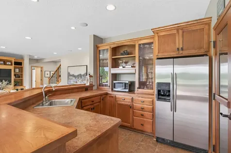 19295 Oak Grove Avenue Prior Lake MN 55372
