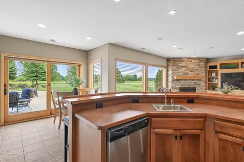 19295 Oak Grove Avenue Prior Lake MN 55372