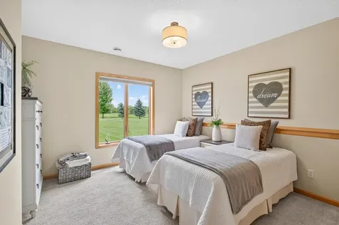 19295 Oak Grove Avenue Prior Lake MN 55372