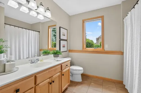 19295 Oak Grove Avenue Prior Lake MN 55372