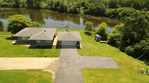 1413 W Alcott Avenue Fergus Falls MN 56537