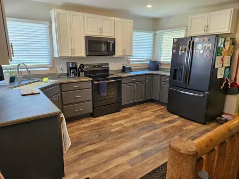 1413 W Alcott Avenue Fergus Falls MN 56537