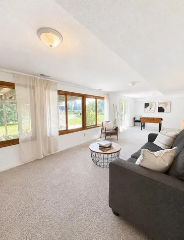 9142 Woodhall Crossing N Minneapolis MN 55443