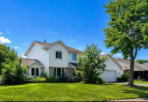 9142 Woodhall Crossing N Minneapolis MN 55443