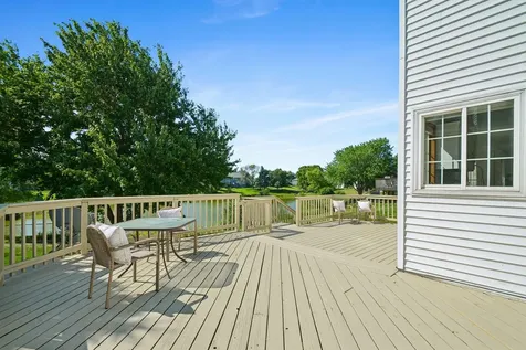 9142 Woodhall Crossing N Minneapolis MN 55443