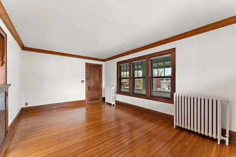 2017 Laurel Avenue Saint Paul MN 55104