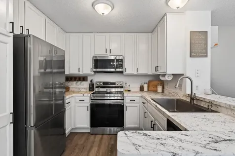 4905 Bluff Heights Trail SE Prior Lake MN 55372