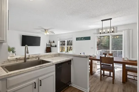 4905 Bluff Heights Trail SE Prior Lake MN 55372