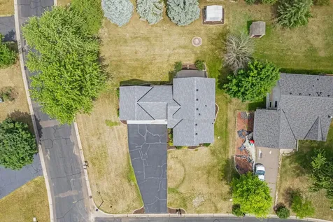 3285 129th Lane NW Coon Rapids MN 55448