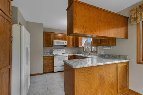 1735 Hazelwood Circle Saint Cloud MN 56303