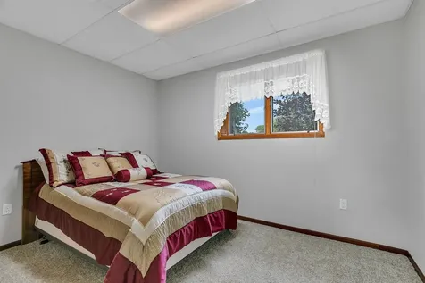 1735 Hazelwood Circle Saint Cloud MN 56303