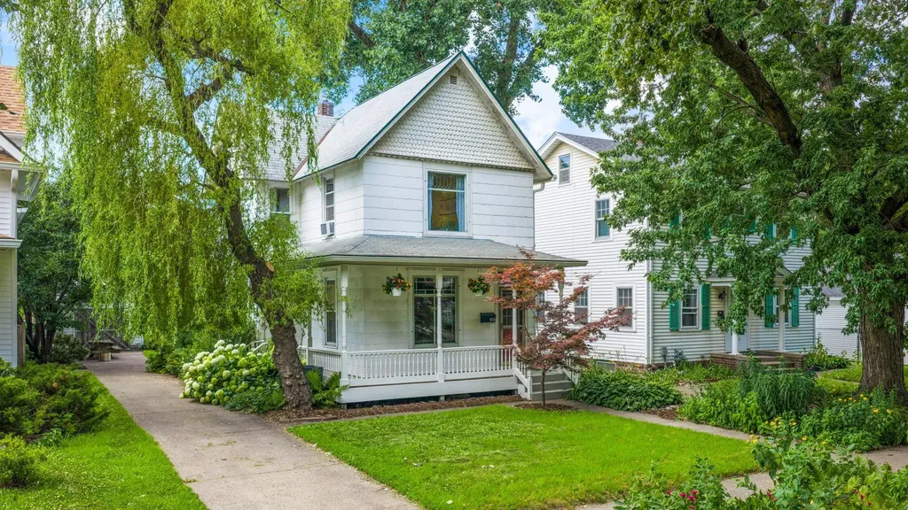 1838 Pierce Street NE Minneapolis MN 55418