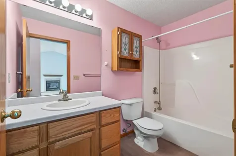 6655 381st Street North Branch MN 55056
