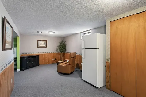 2607 Valley View Place White Bear Lake MN 55110