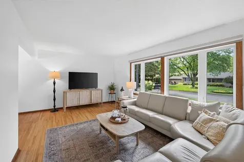 2607 Valley View Place White Bear Lake MN 55110