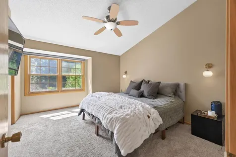 8087 Curtis Lane Eden Prairie MN 55347