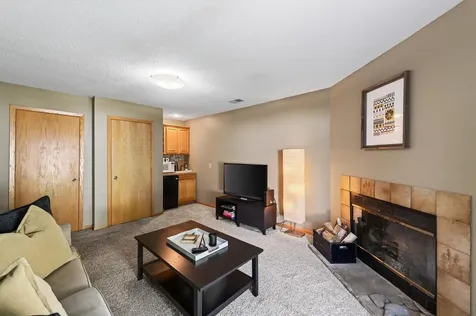 8087 Curtis Lane Eden Prairie MN 55347