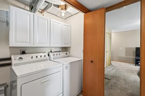 8087 Curtis Lane Eden Prairie MN 55347