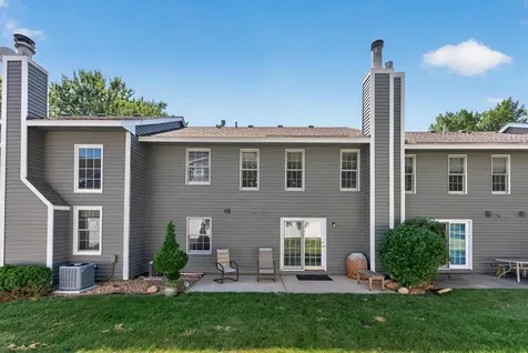 8087 Curtis Lane Eden Prairie MN 55347