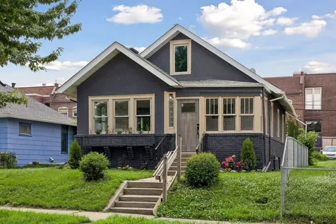 3823 Dupont Avenue N Minneapolis MN 55412