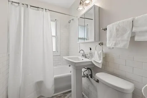 3823 Dupont Avenue N Minneapolis MN 55412