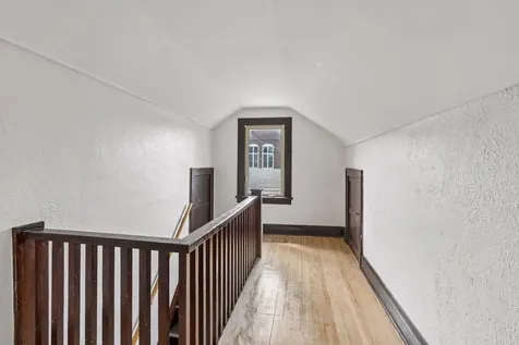 3823 Dupont Avenue N Minneapolis MN 55412