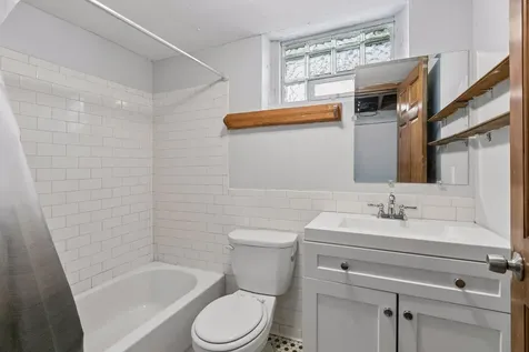 3823 Dupont Avenue N Minneapolis MN 55412