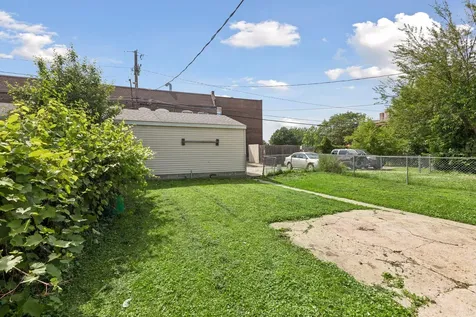3823 Dupont Avenue N Minneapolis MN 55412