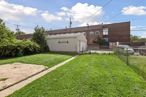 3823 Dupont Avenue N Minneapolis MN 55412