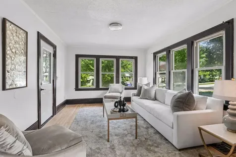 3823 Dupont Avenue N Minneapolis MN 55412