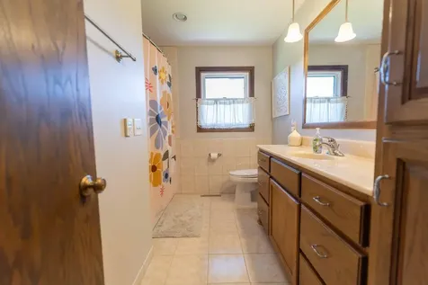 207 Maple Avenue SW Elysian MN 56028
