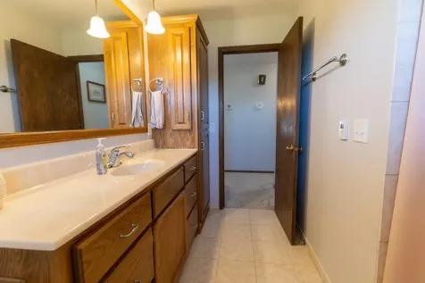 207 Maple Avenue SW Elysian MN 56028