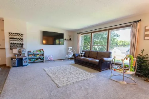 207 Maple Avenue SW Elysian MN 56028