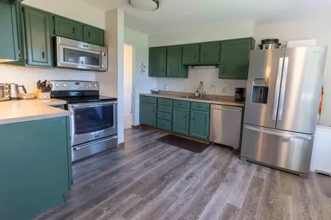 207 Maple Avenue SW Elysian MN 56028