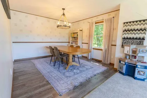 207 Maple Avenue SW Elysian MN 56028